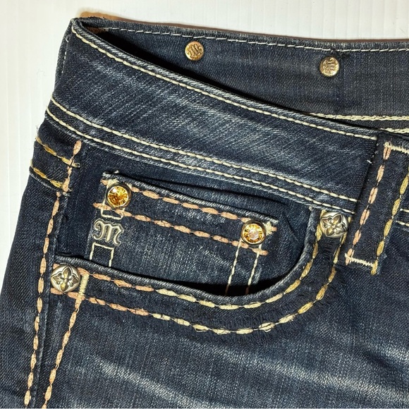 Miss Me Signature Bootcut Flap Pocket Jeans 32 - Picture 9 of 16